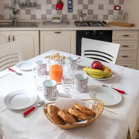 Casina Anita * Savona