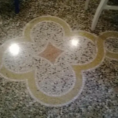 Casina Anita *