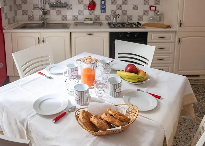 Casina Anita * Savona