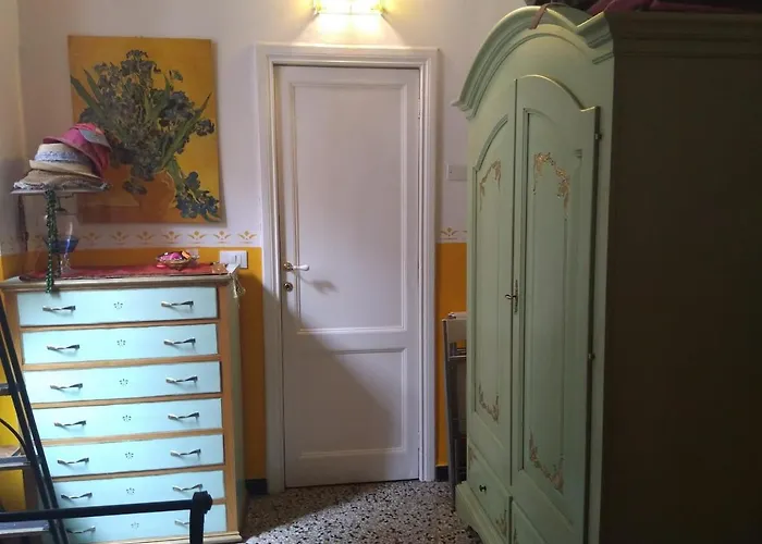 Casina Anita * Savona